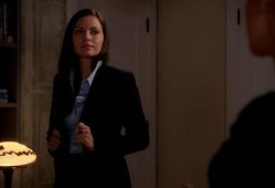 傲骨贤妻第六季在线观看,权力游戏升级，情感纠葛再掀波澜